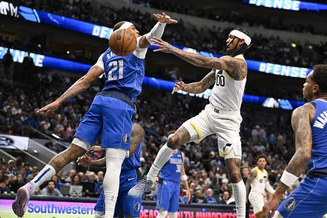 利拉德35分米德尔顿23+10 雄鹿力克步行者1-0