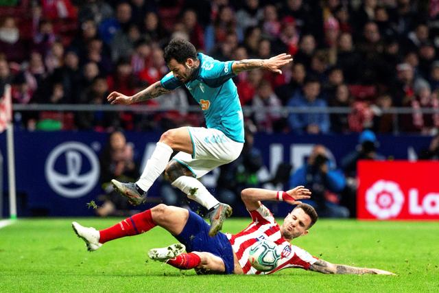 王哲林25+8上海力克广州 布朗21分焦泊乔20+8