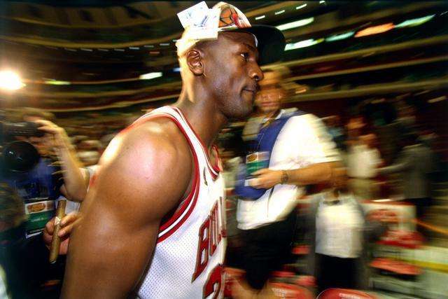 詹姆斯爆砍33+27林庭谦23分 天津力克福建